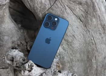 Lebih Baik Beli iPhone Bekas atau Android Baru