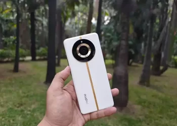 Rekomendasi HP Realme yang ada Kamera 0,5 Ultrawide