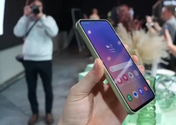 Rekomendasi HP Samsung yang bisa main Genshin Impact