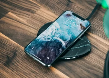 HP Samsung yang ada Wireless Charging