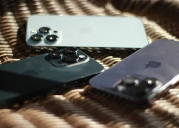 Rekomendasi Toko iPhone resmi di Shopee yang Resmi