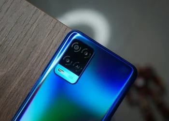 HP OPPO Sidik Jari Di Samping