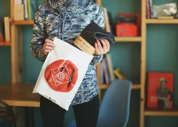 Bubble Mailer dan Lakban Coklat