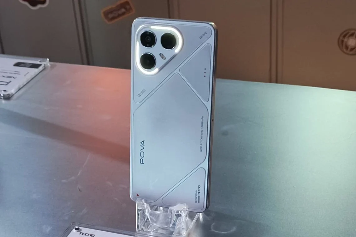 HP Tecno POVA Terbaru