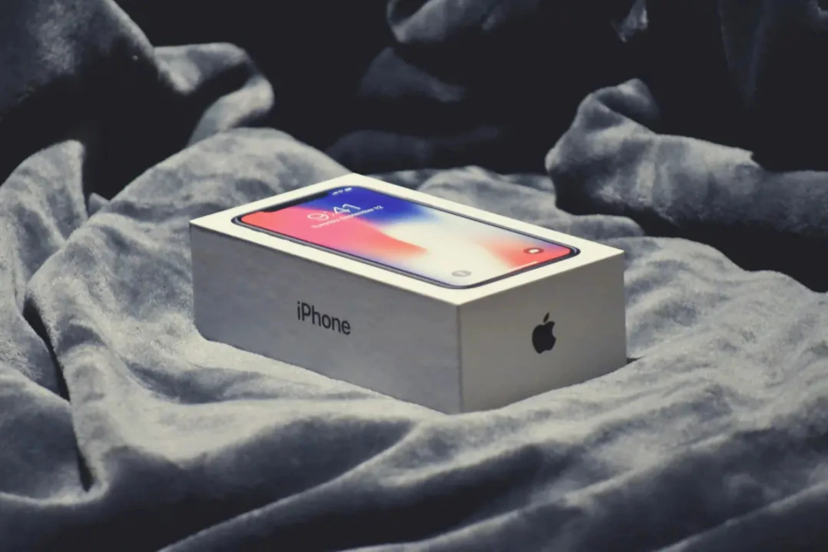 Tips Membeli iPhone untuk Pemula Agar Tidak Tertipu IMEI dan Barang Zonk